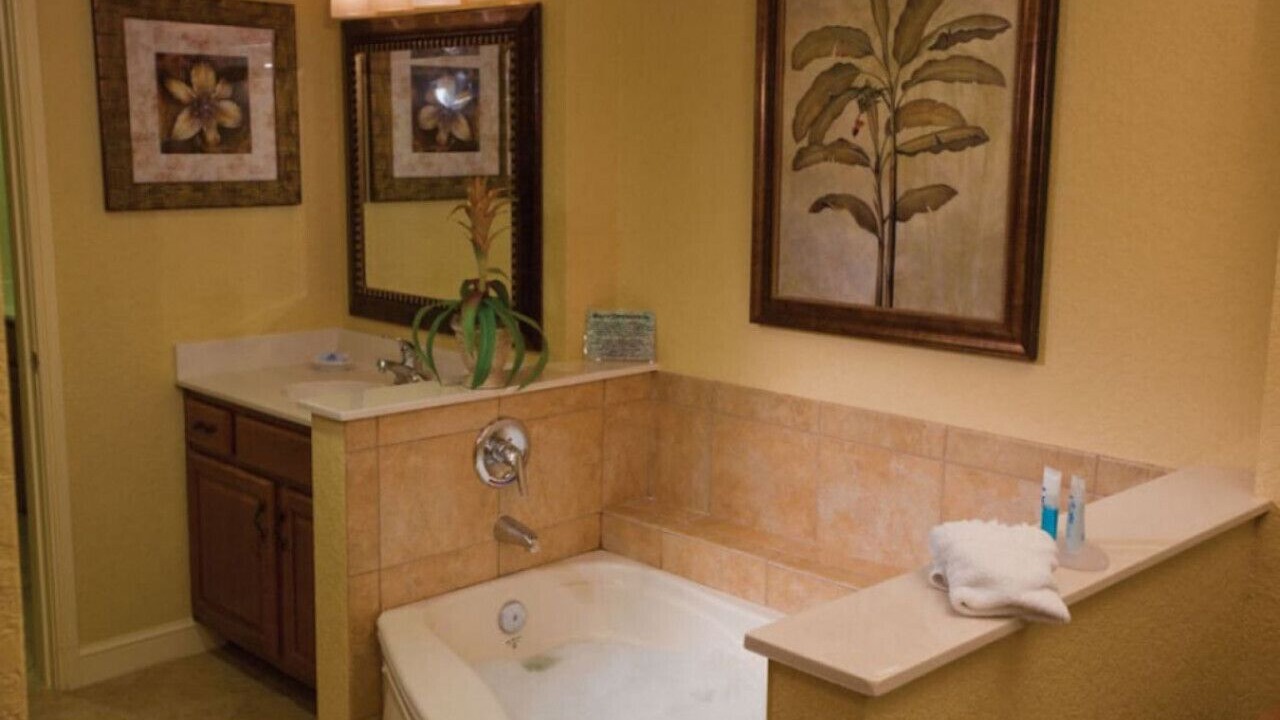 Photo of Bathroom in Lake Buena Vista