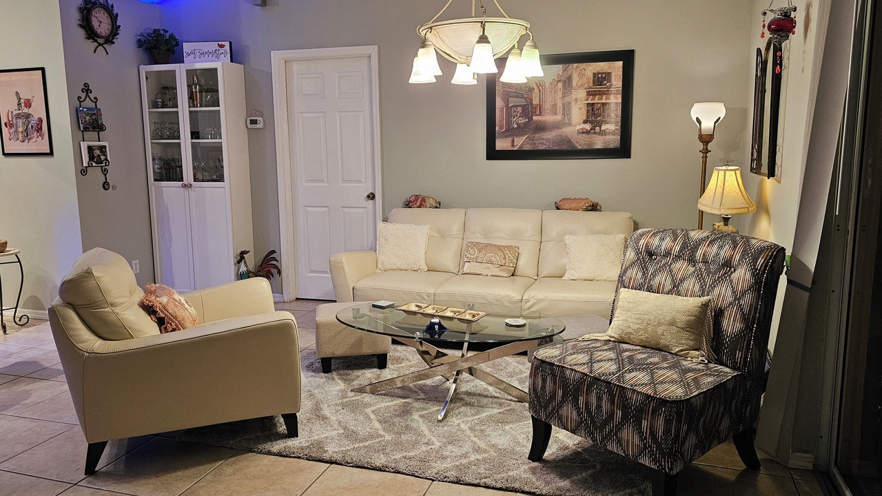 Photo of Livingroom in Cape Coral