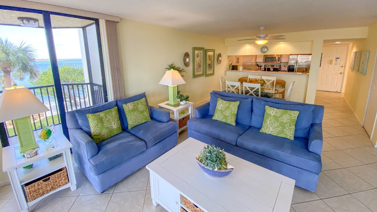 Photo of Livingroom in Punta Rassa