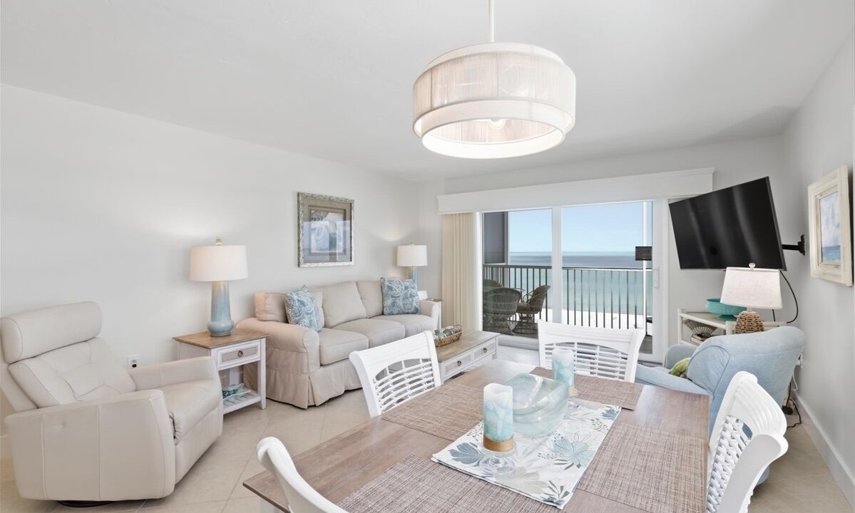 Photo of Livingroom in Fort Myers Beach