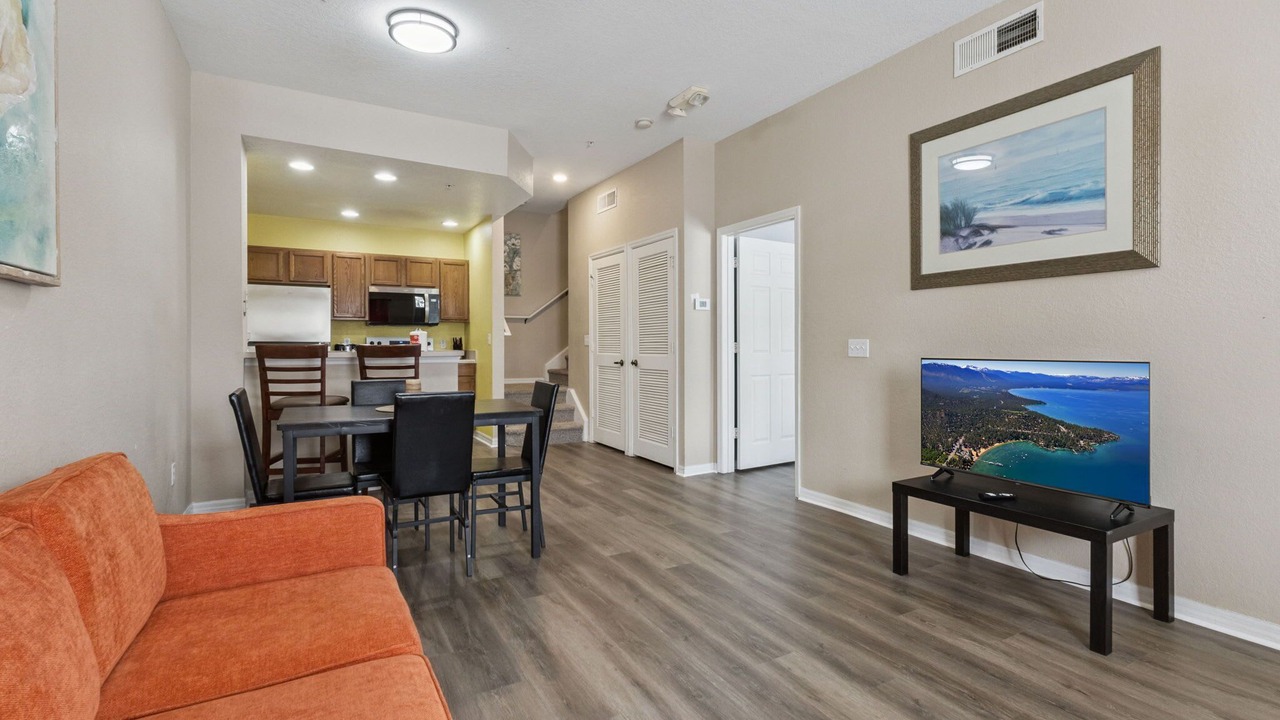 Photo of Livingroom in Kissimmee
