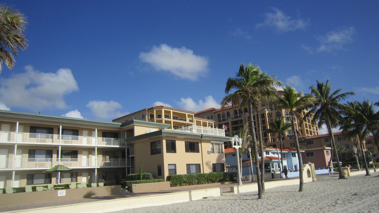 Photo of Outdoor in Hollywood