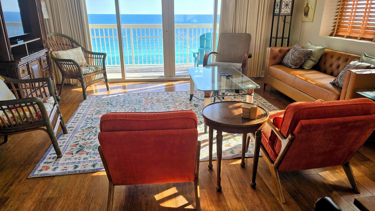 Photo of Livingroom in Miramar Beach