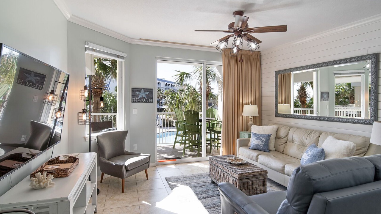 Photo of Livingroom in Fort Walton Beach