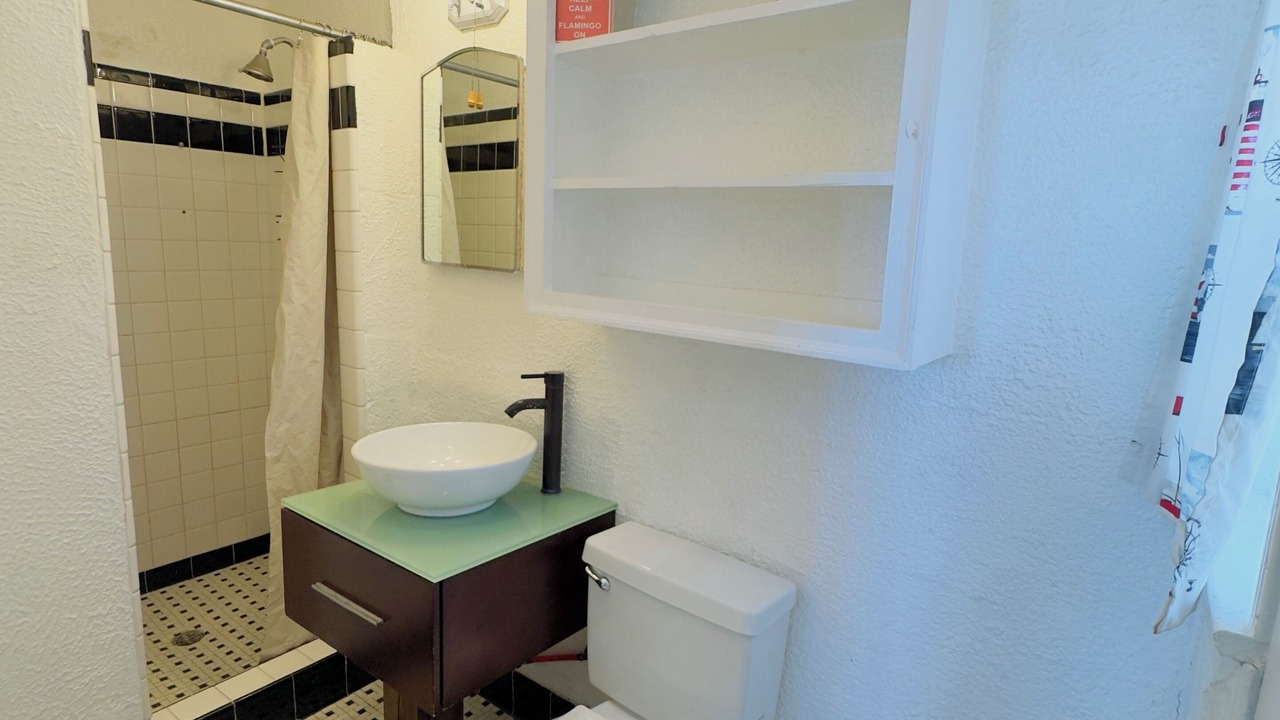 Photo of Bathroom in Bahama Beach