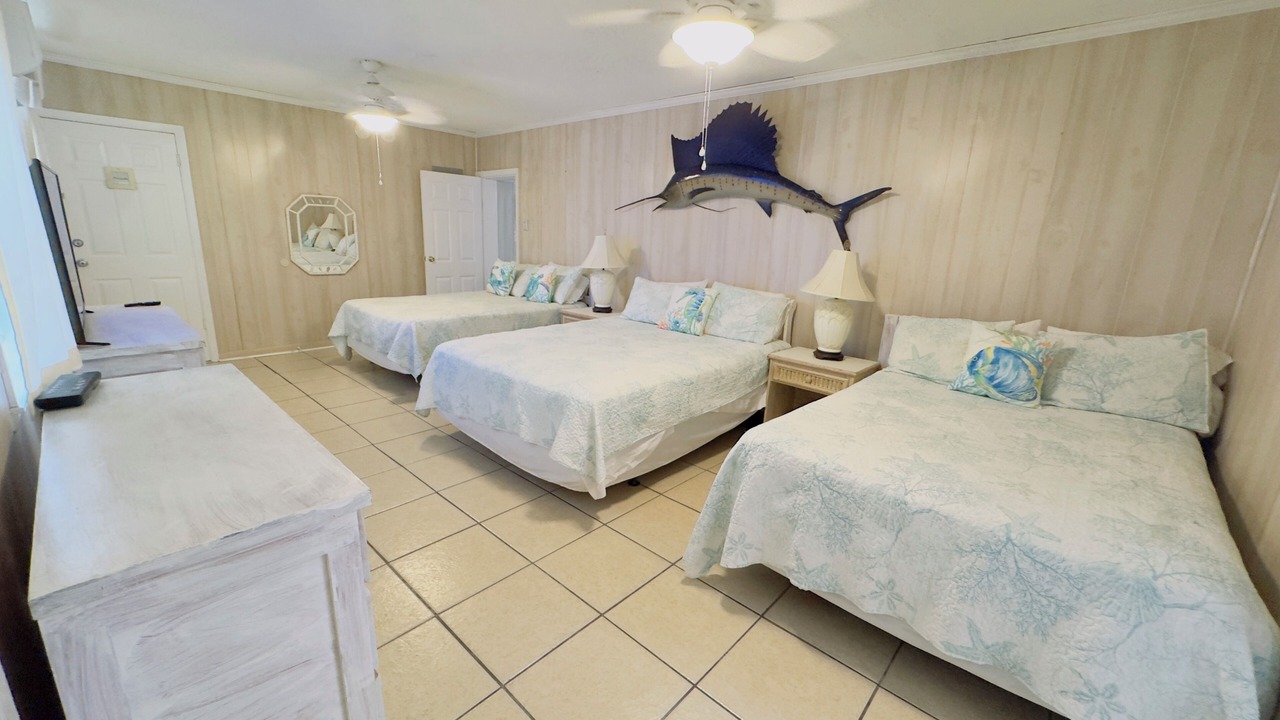 Photo of Bedroom in Bahama Beach
