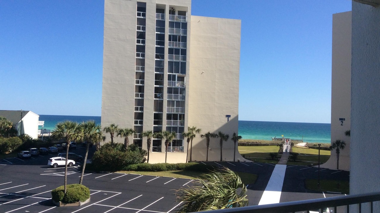 Photo of Patio Balcony in Holiday Isle