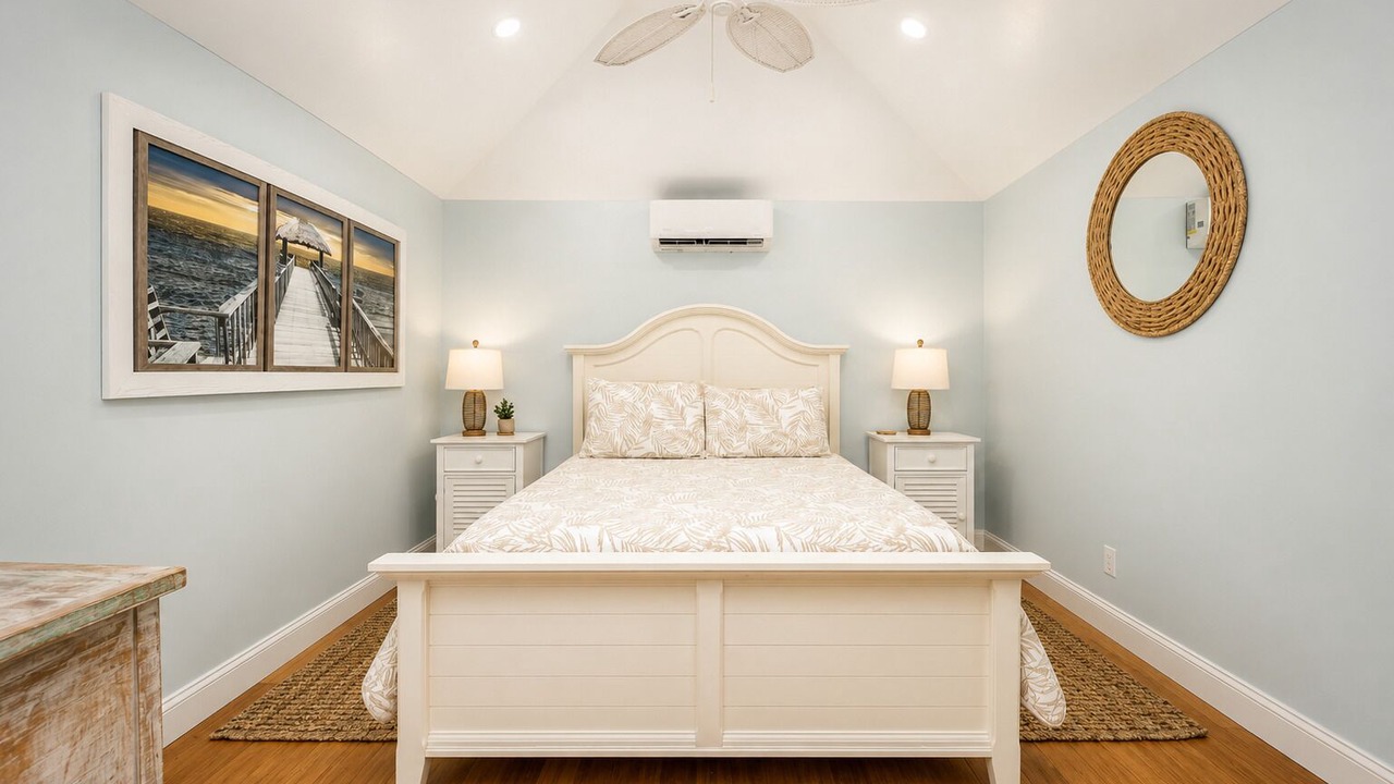 Photo of Bedroom in Jupiter Farms