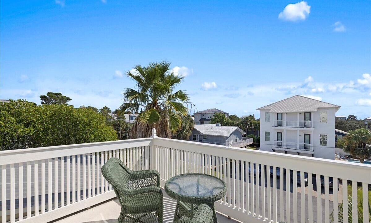 Photo of Outdoor in Gulfview Heights