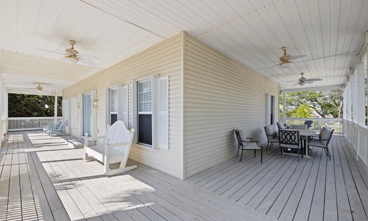 Photo of Outdoor in Gulfview Heights