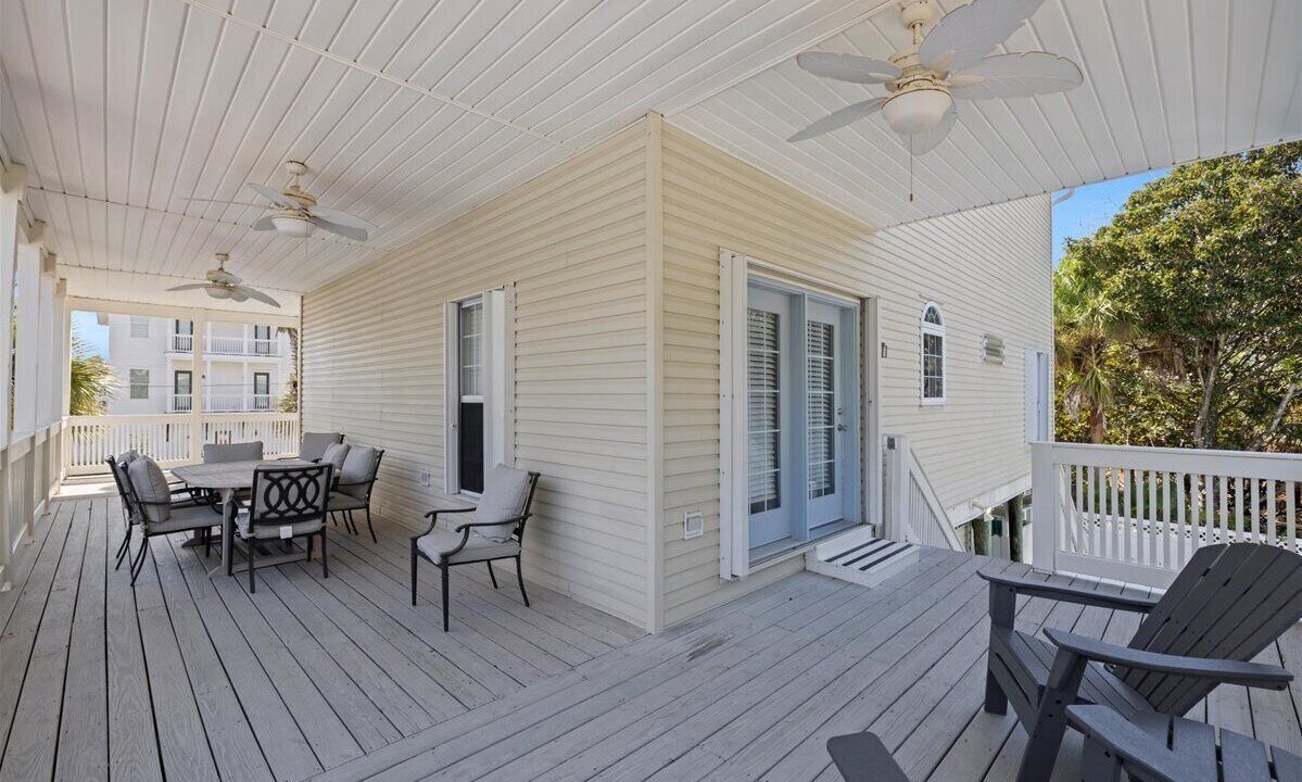 Photo of Outdoor in Gulfview Heights