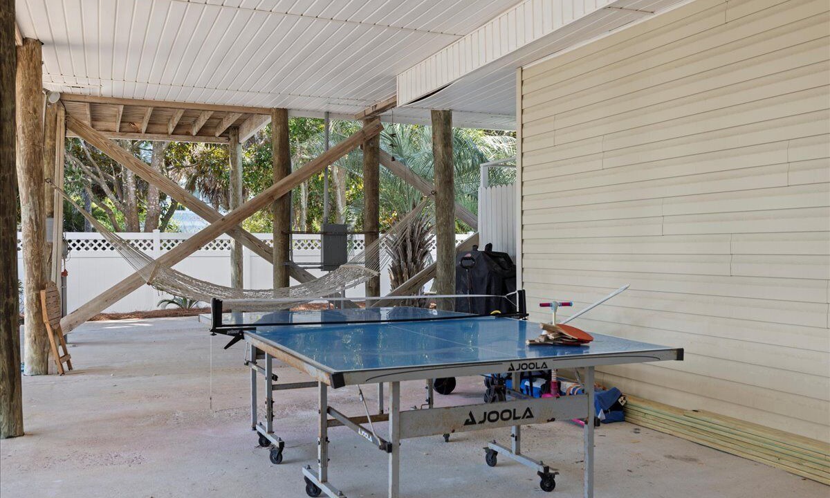 Photo of Patio Balcony in Gulfview Heights