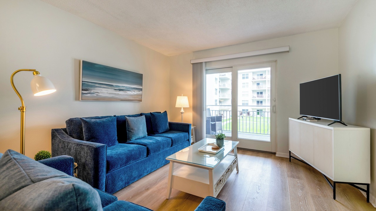 Photo of Livingroom in New Smyrna Beach