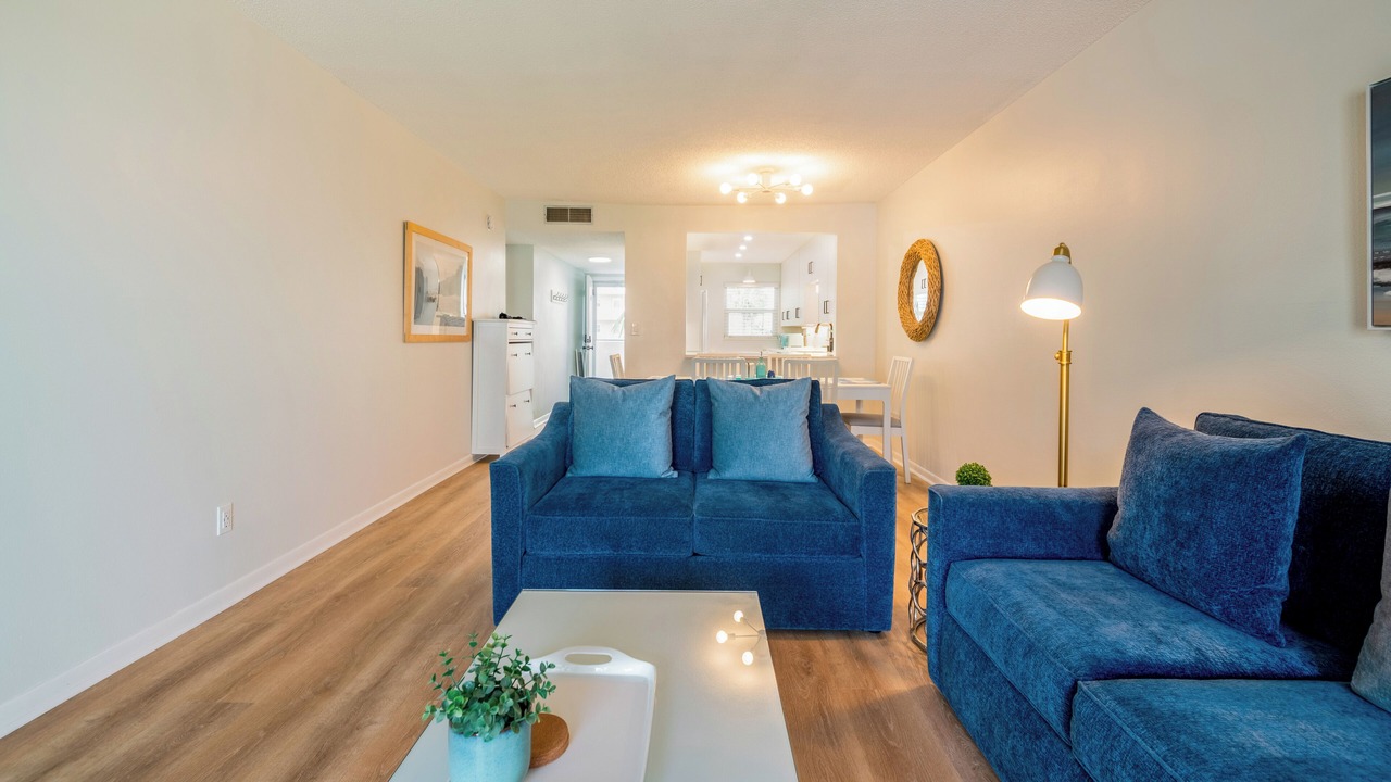 Photo of Livingroom in New Smyrna Beach