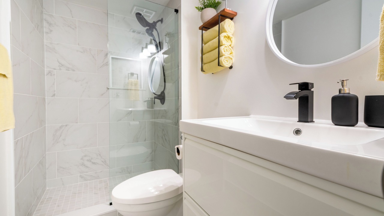 Photo of Bathroom in New Smyrna Beach
