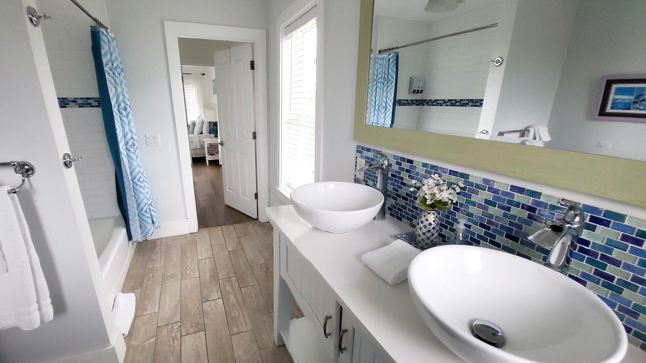 Photo of Bathroom in Seacrest Beach