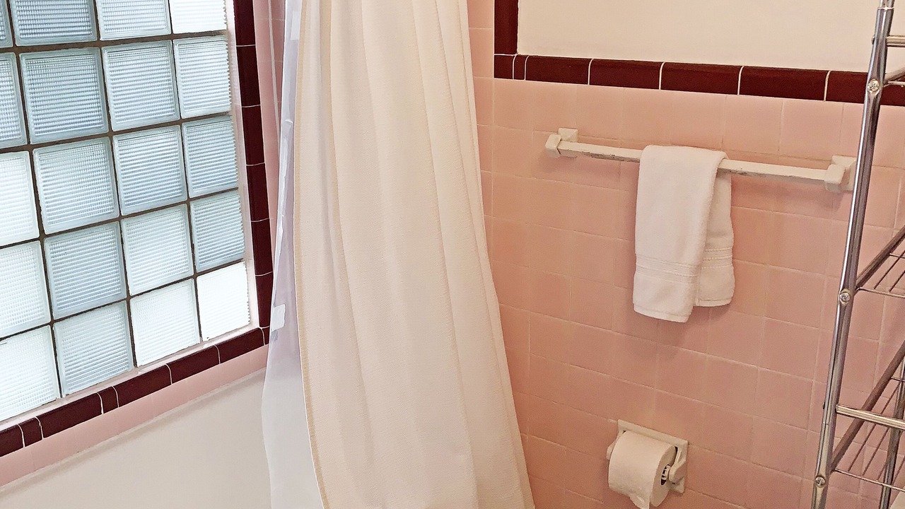Photo of Bathroom in Historic Hyde Park North