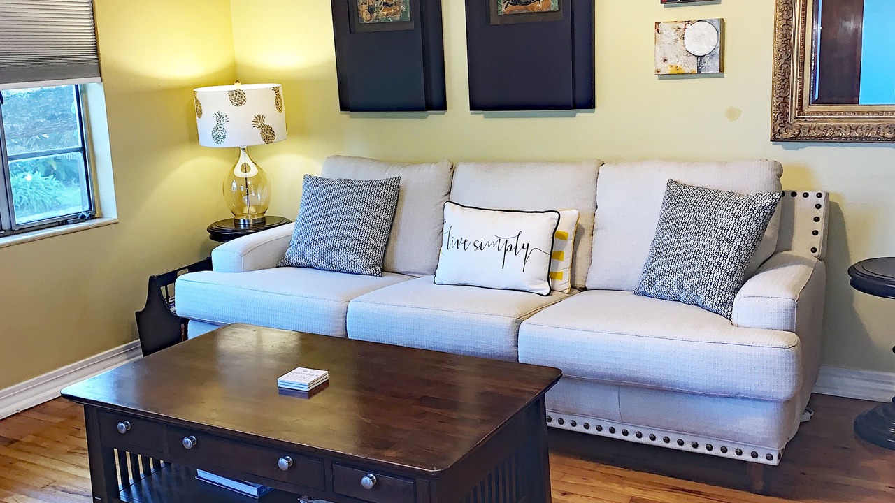 Photo of Livingroom in Historic Hyde Park North