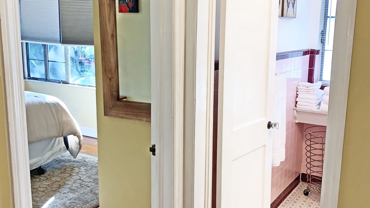 Photo of Bedroom in Historic Hyde Park North
