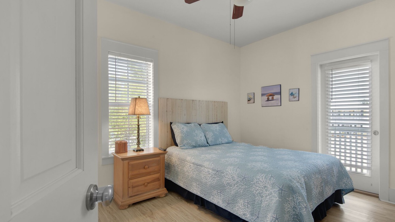 Photo of Bedroom in Seagrove Beach