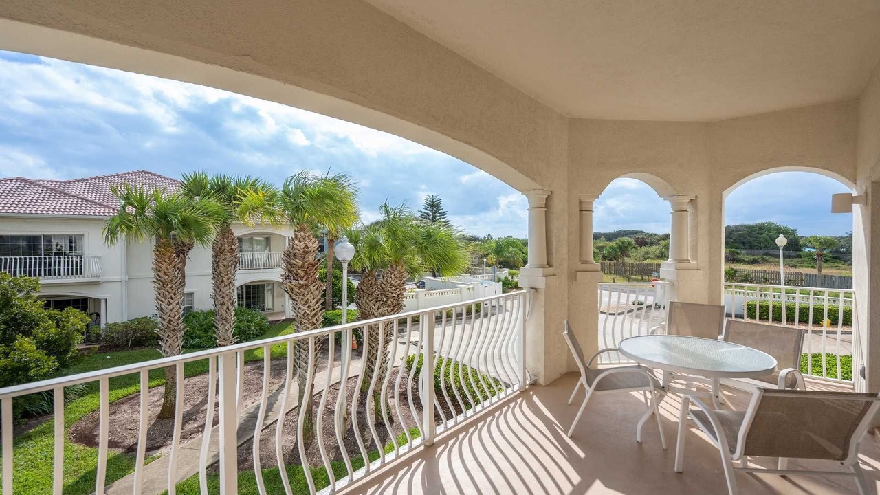 Photo of Patio Balcony in Butler Beach