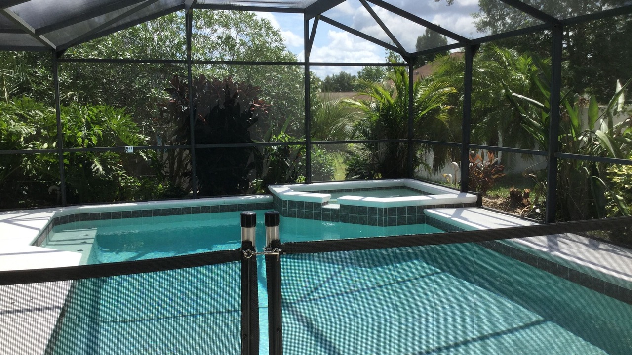 Photo of Outdoor in Orange Tree