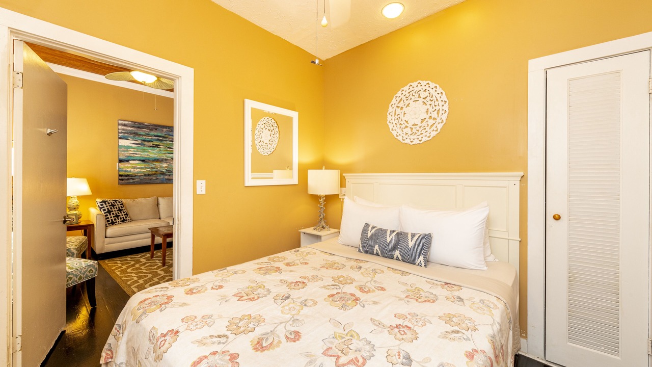Photo of Bedroom in Historic Seaport