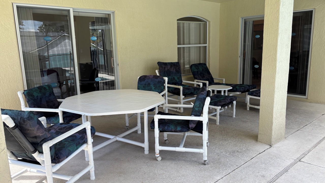Photo of Bedroom in Orange Tree