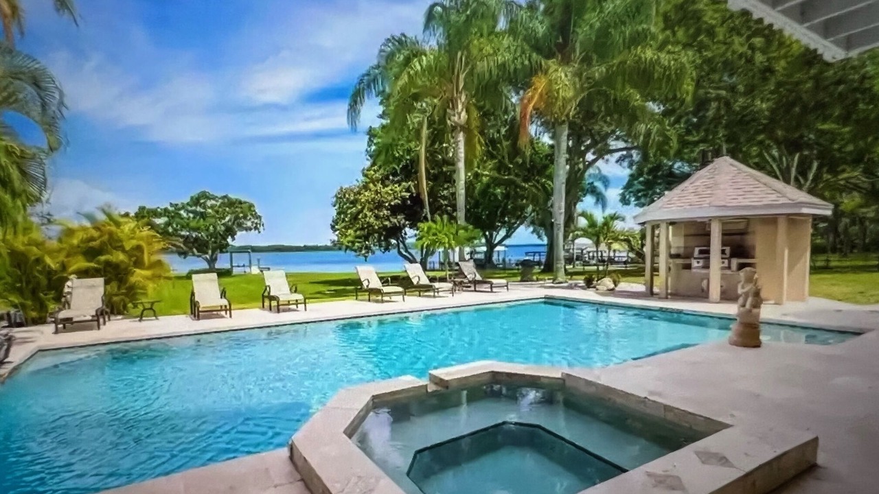 Photo of Outdoor in Palm Harbor