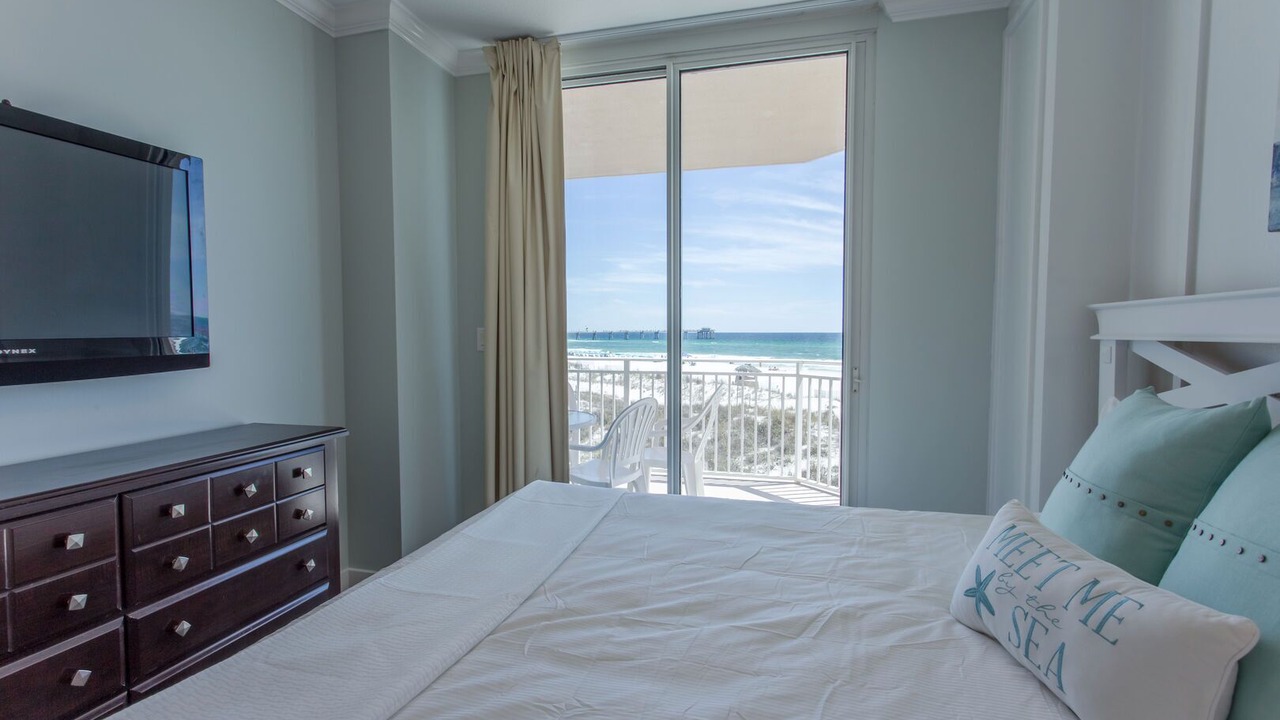 Photo of Bedroom in Fort Walton Beach