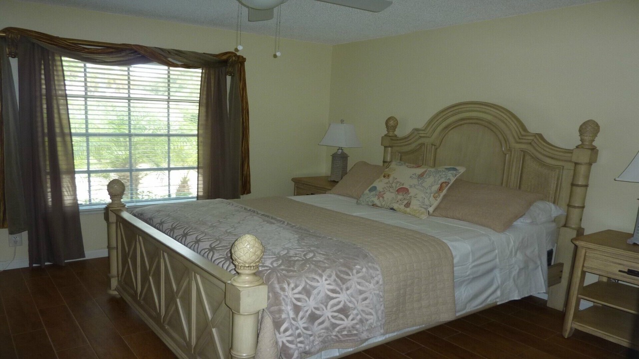 Photo of Bedroom in Highland Beach