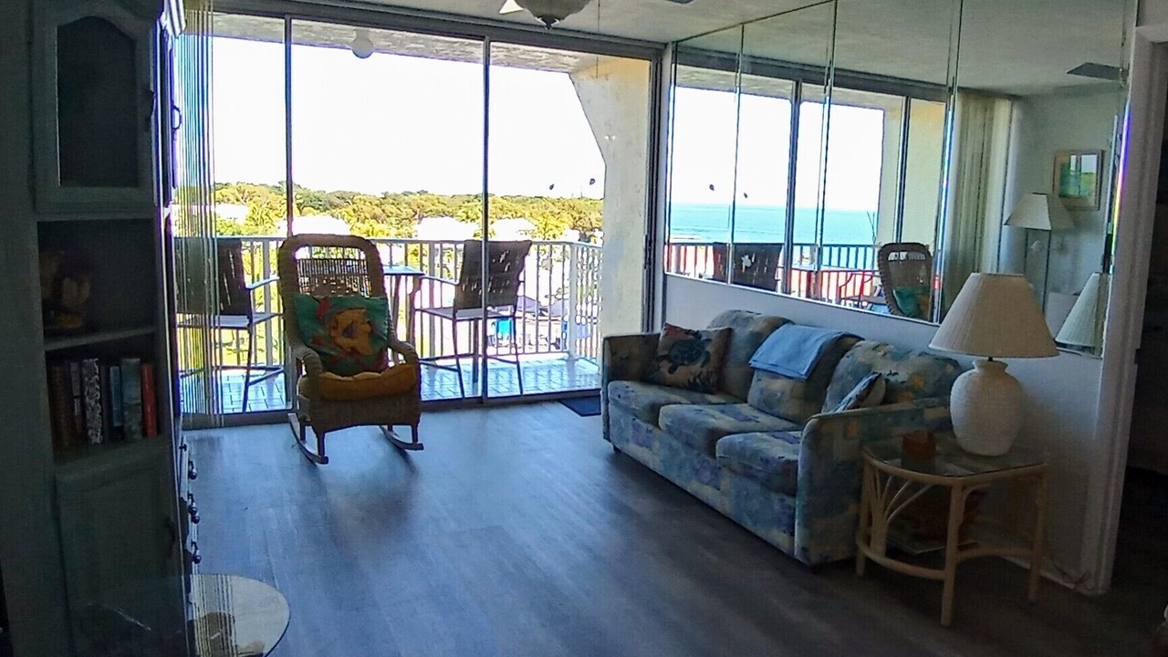 Photo of Livingroom in Islamorada
