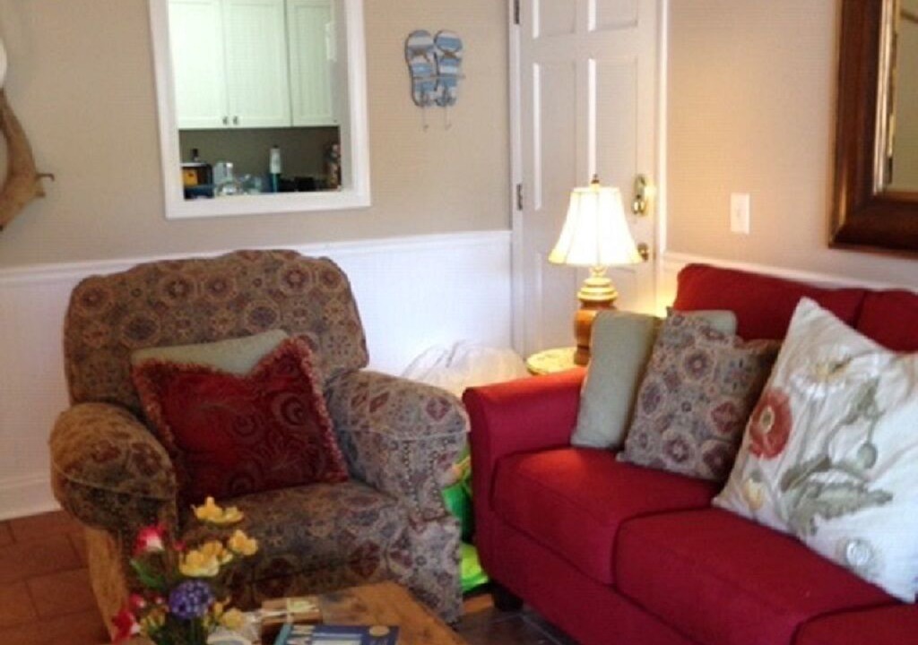 Photo of Livingroom in Demere Park