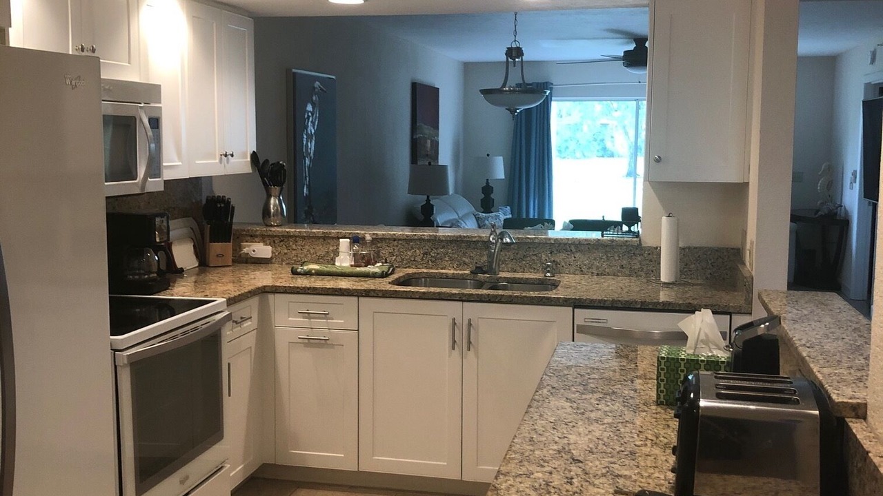 Photo of Kitchen in Tara Golf and Country Club