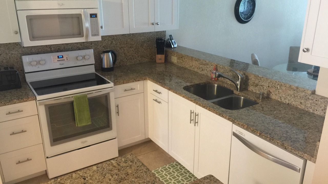 Photo of Kitchen in Tara Golf and Country Club