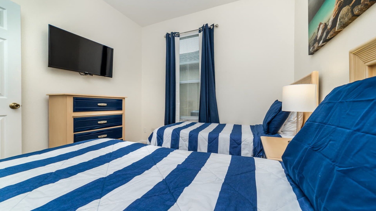 Photo of Bedroom in Windsor Palms