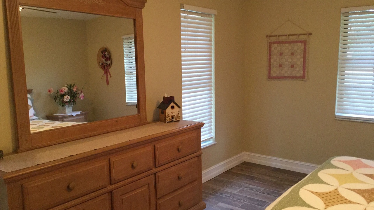 Photo of Bedroom in Dunnellon