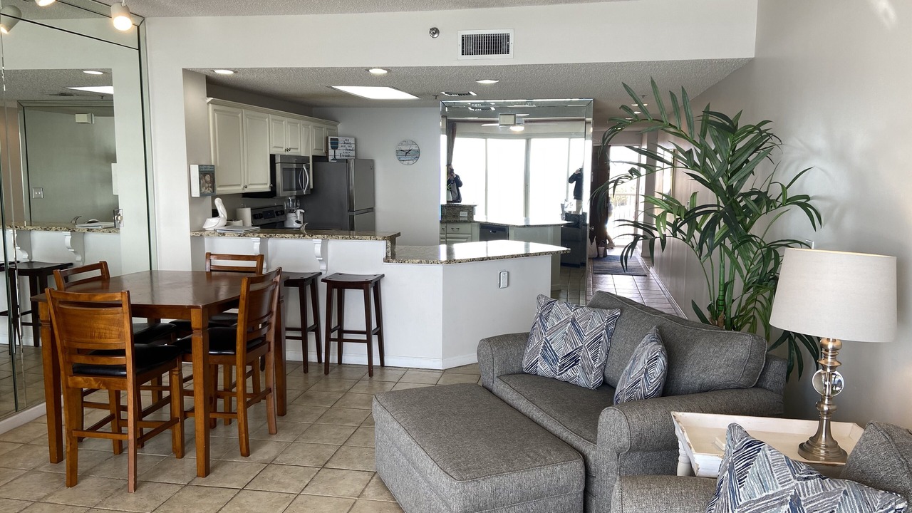 Photo of Livingroom in Destin