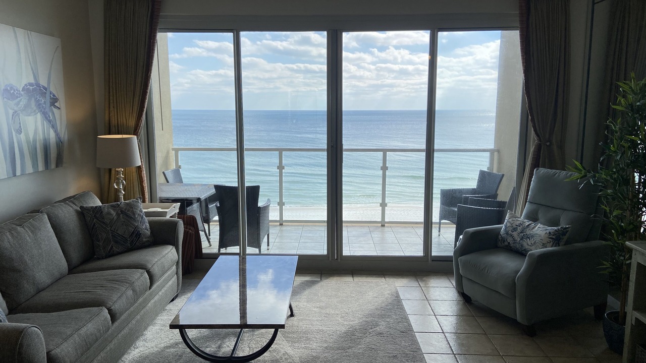 Photo of Livingroom in Destin