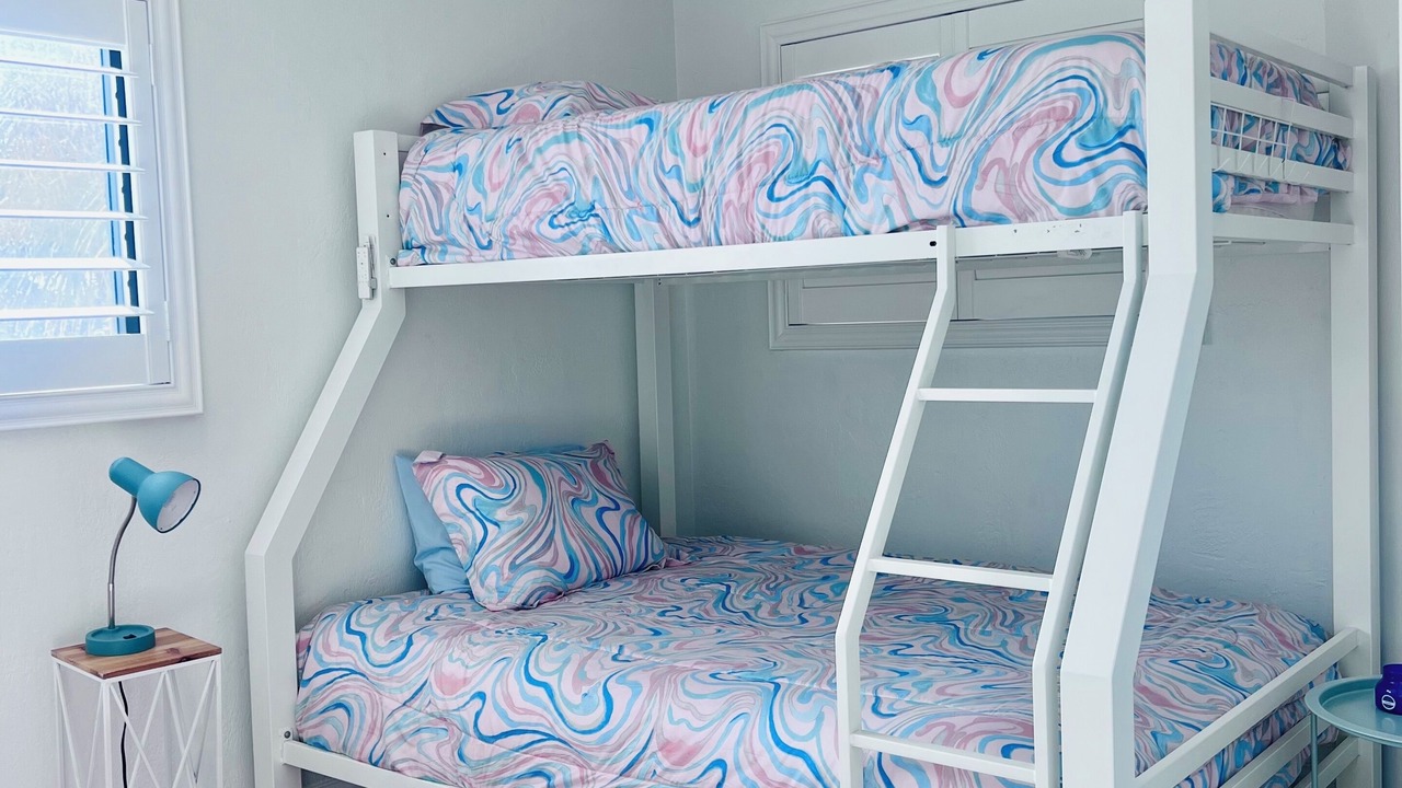 Photo of Bedroom in New Smyrna Beach