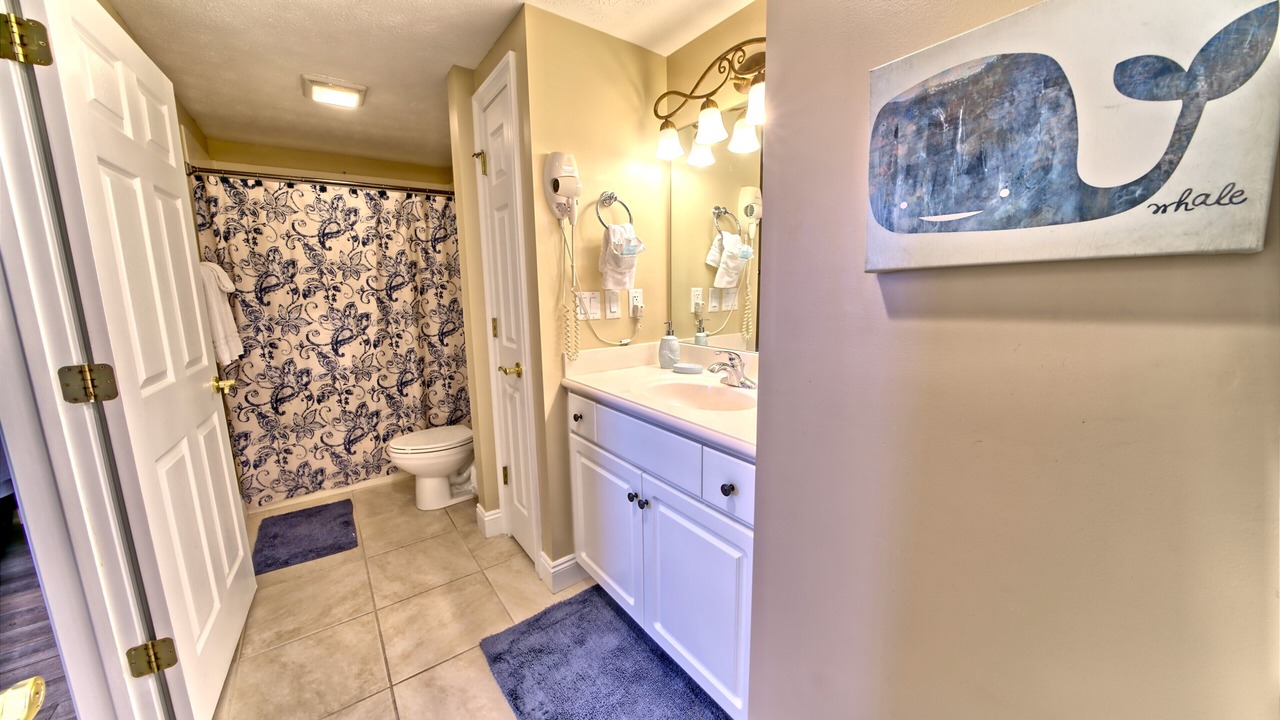 Photo of Bathroom in Lower Grand Lagoon