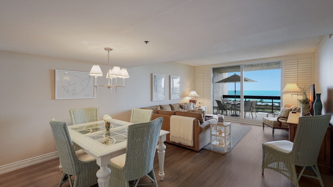 Photo of Bedroom in Longboat Key