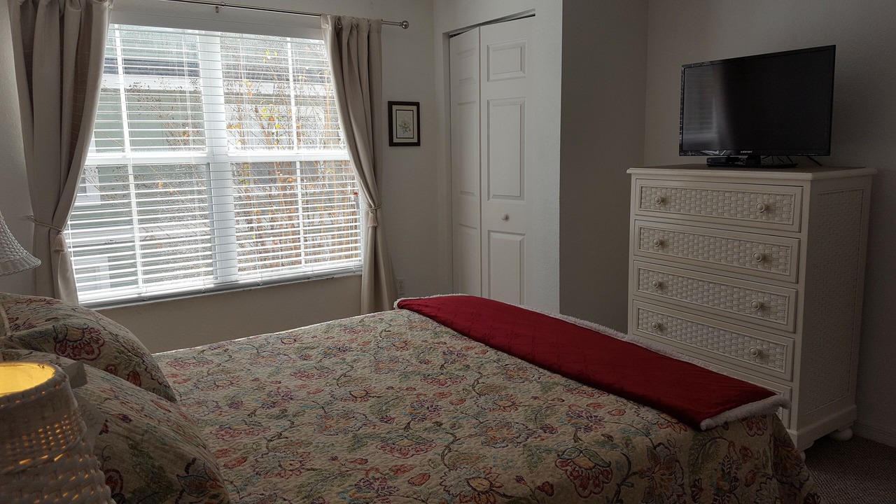 Photo of Bedroom in Venetian Bay Villages
