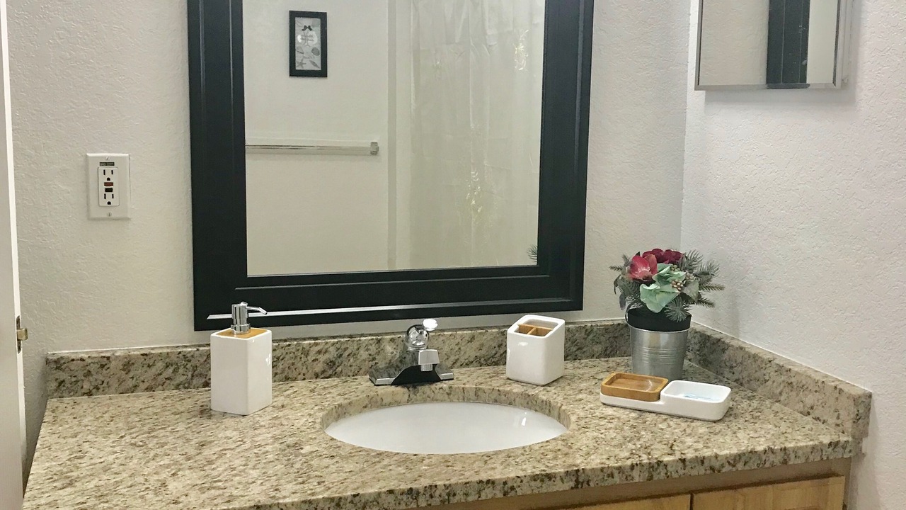 Photo of Bathroom in Venetian Bay Villages
