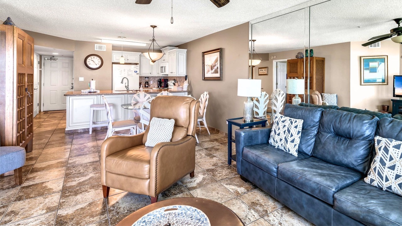 Photo of Livingroom in Scenic Gulf Drive