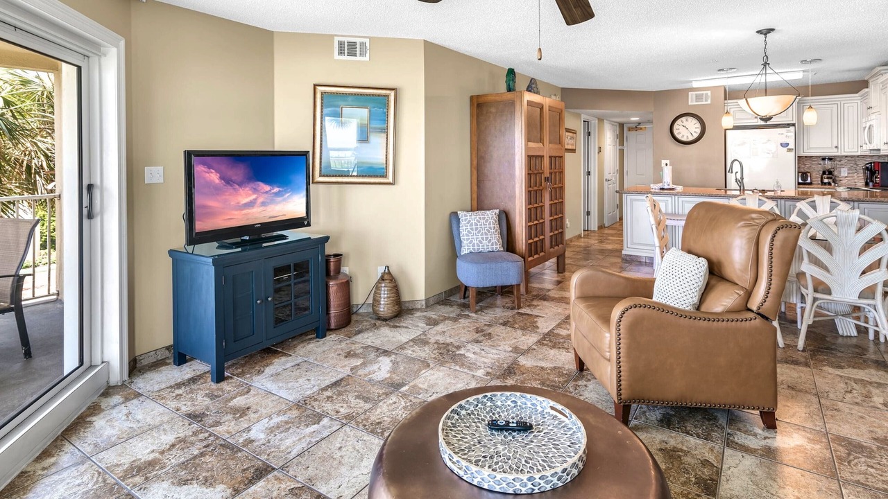 Photo of Livingroom in Scenic Gulf Drive
