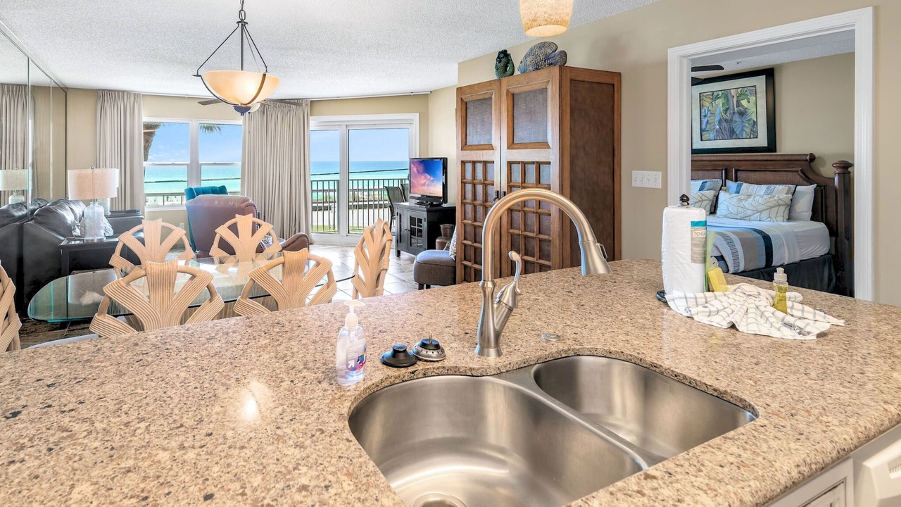 Photo of Bedroom in Scenic Gulf Drive