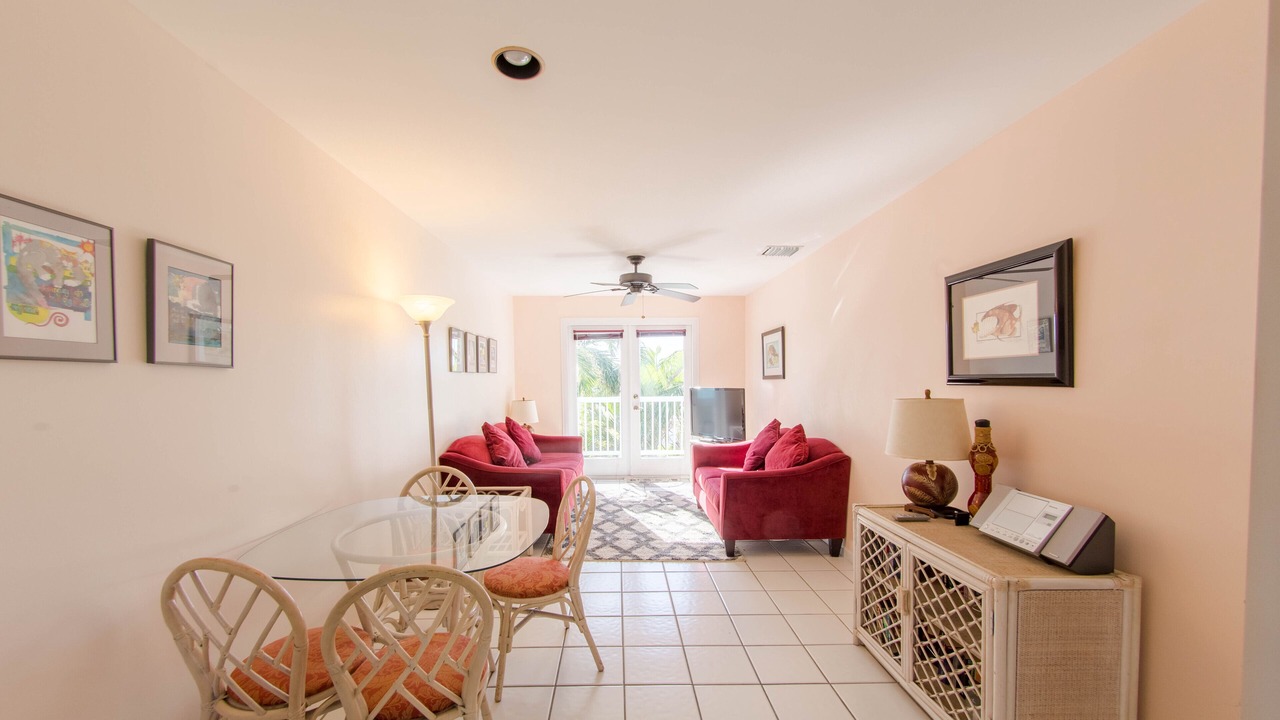 Photo of Livingroom in Truman Annex