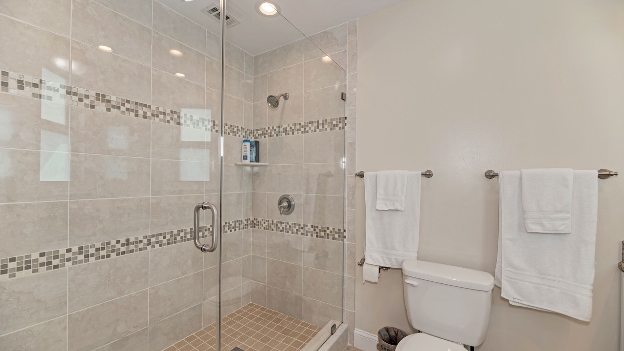 Photo of Bathroom in Venice Gardens