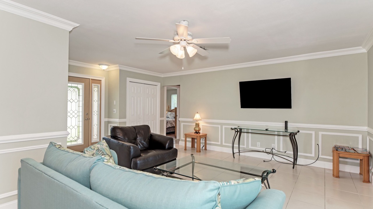 Photo of Livingroom in Venice Gardens